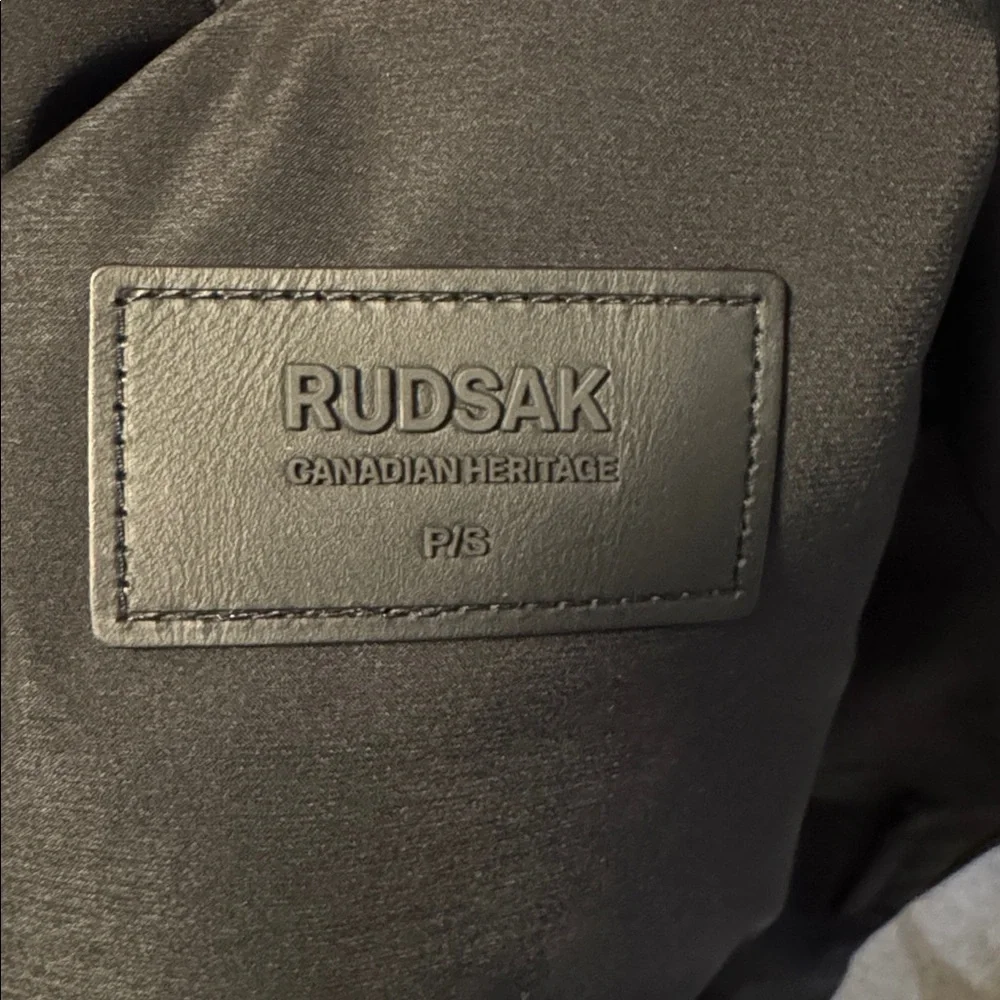 RUDSAK Midnight Black Quilted Vest - Picture 6 of 8